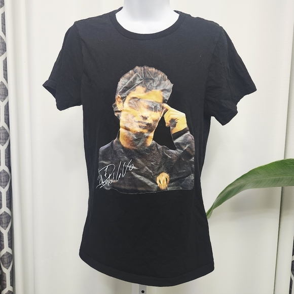 Tops - Black Graphic T-Shirt with Signature Design